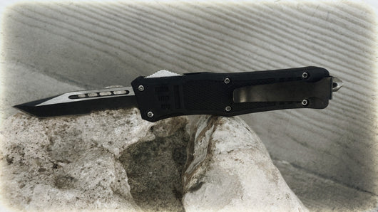 Micro Diamondback OTF Tanto